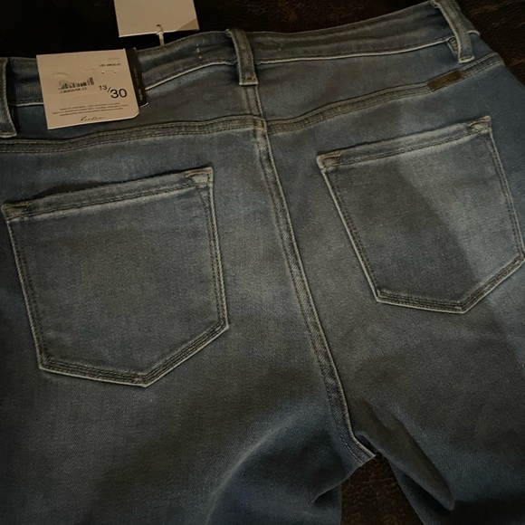 NWT Kancan skinny jeans, high rise 13/30 - Picture 3 of 4